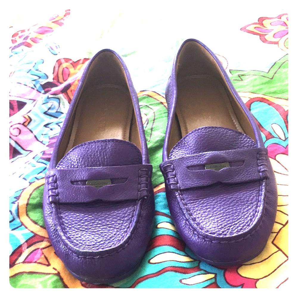 Coach loafers purple EXCELLENT condition. Size 8